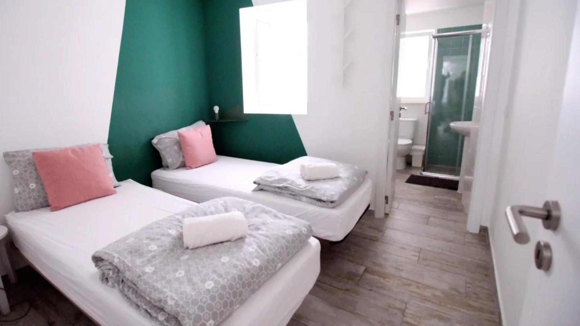 Wot Peniche Hostel Bagian luar foto