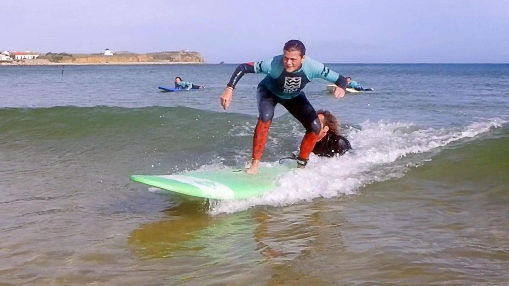Wot Peniche Hostel Bagian luar foto